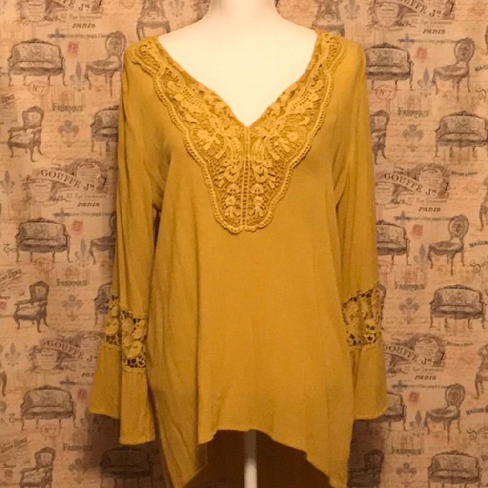 SOLD ****Lime green blouse